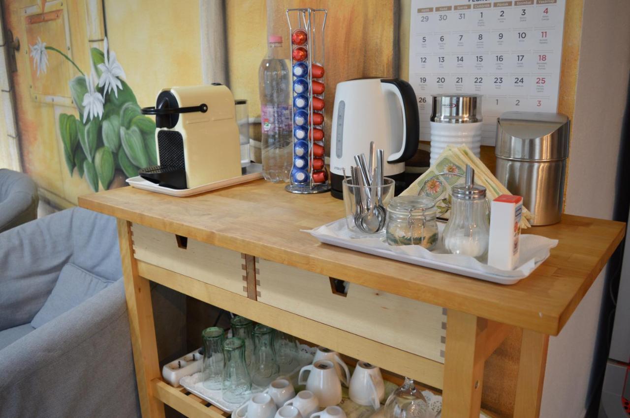 Alfred Panzio Bed & Breakfast Budapest Ngoại thất bức ảnh