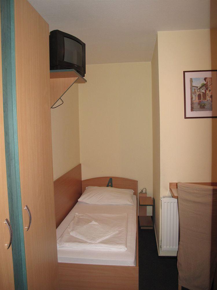 Alfred Panzio Bed & Breakfast Budapest Ngoại thất bức ảnh